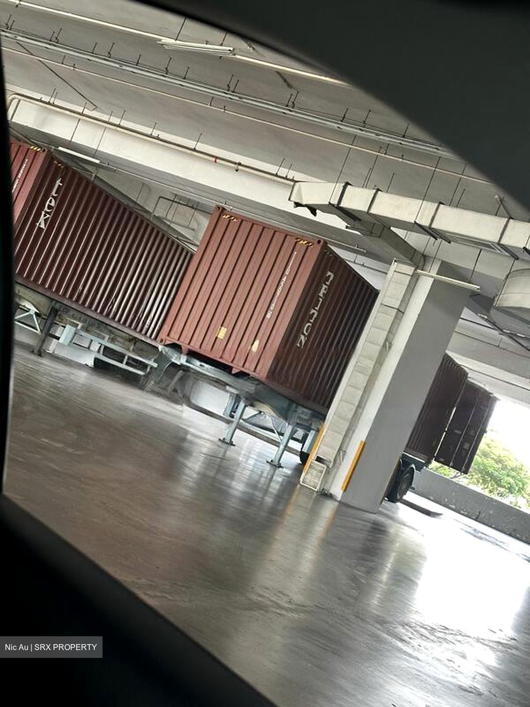 Dhl Air Express Centre (D19), Warehouse #460797271